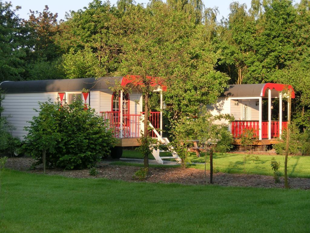 Pipowagen Camping Puur Genieten Panzió Someren Kültér fotó
